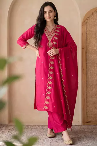 Pink embroidered silk blend kurta trouser dupatta set