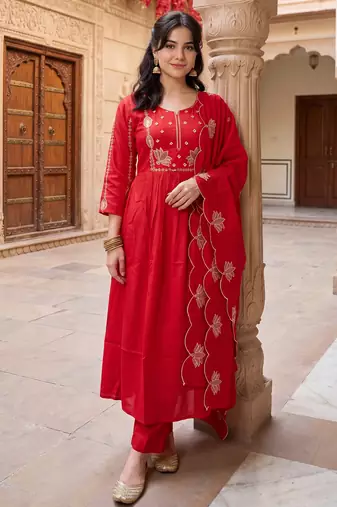 Red embroidered silk blend kurta trouser dupatta set