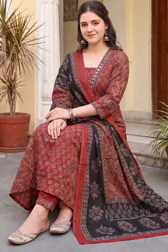 Maroon printed pure cotton kurta trouser dupatta set