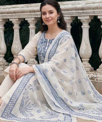 Off white embroidered pure cotton kurta trouser dupatta set 1