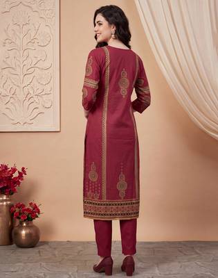 Maroon printed pure cotton kurta trouser dupatta set 3