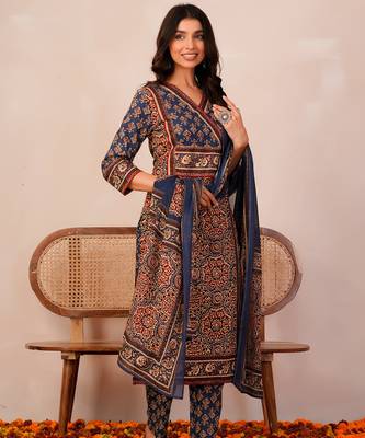Orange printed pure cotton kurta trouser dupatta set 2