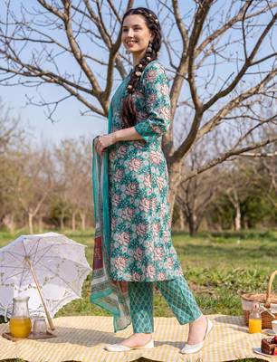 Green printed pure cotton kurta trouser dupatta set 4