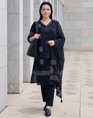 Black printed pure cotton kurta trouser dupatta set 2