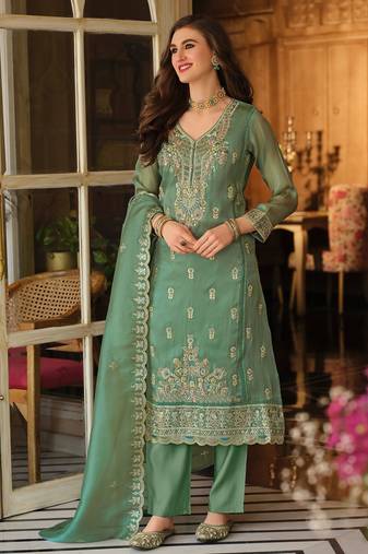 Green embroidered organza kurta trouser dupatta set