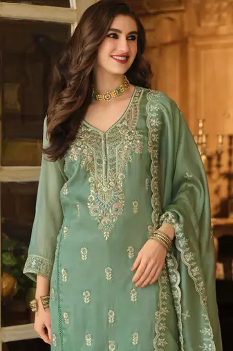 Green embroidered organza kurta trouser dupatta set