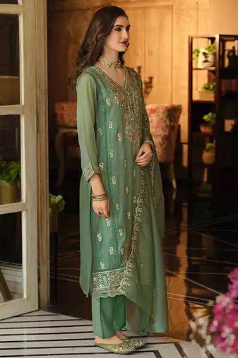 Green embroidered organza kurta trouser dupatta set