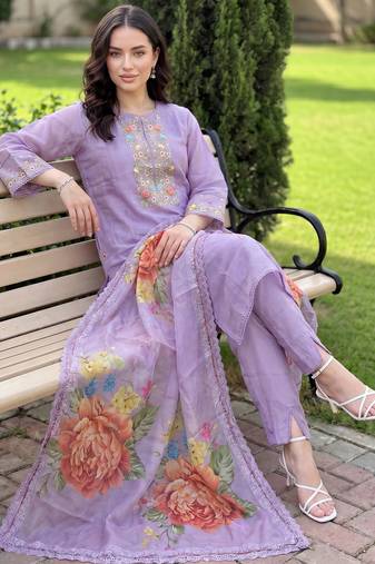 Lavender embroidered silk blend kurta trouser dupatta set