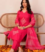 Pink printed pure cotton kurta trouser dupatta set
