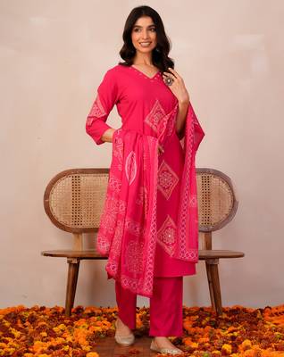 Pink printed pure cotton kurta trouser dupatta set 3