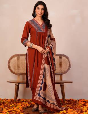 Orange printed pure cotton kurta trouser dupatta set 3