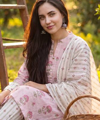 Pink printed pure cotton kurta trouser dupatta set 4