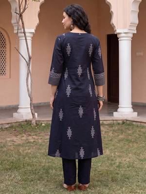 Black printed pure cotton kurta trouser dupatta set 3
