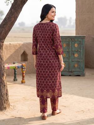 Burgundy printed pure cotton kurta trouser dupatta set 3