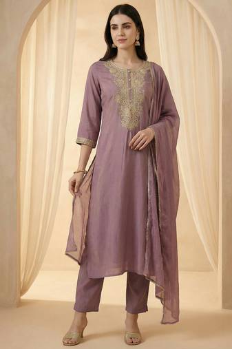 Lavender embroidered silk blend kurta trouser dupatta set