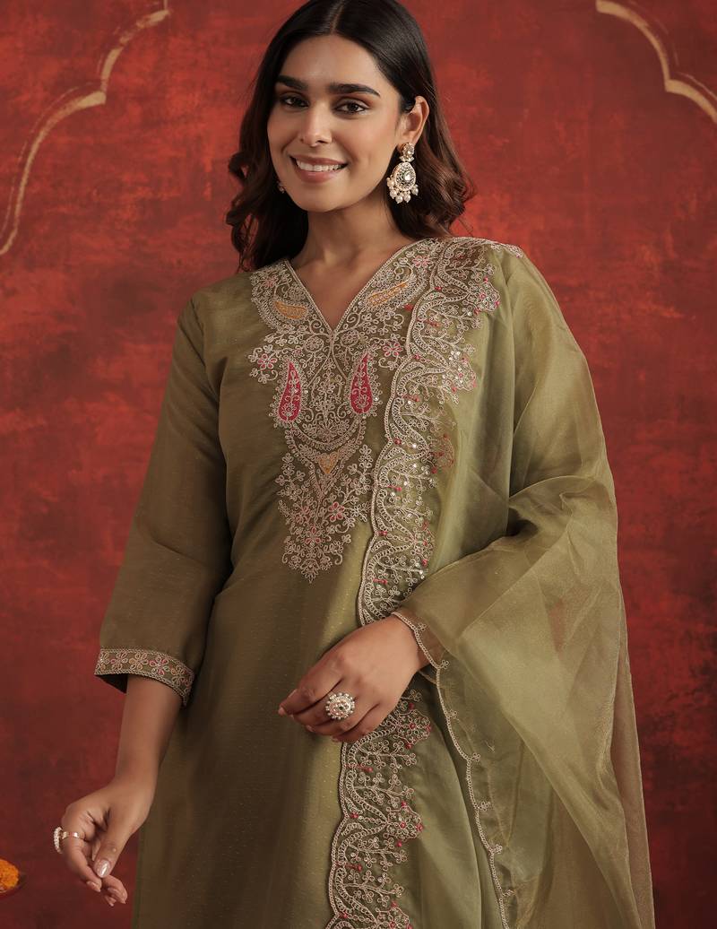 Green embroidered silk blend kurta trouser dupatta set