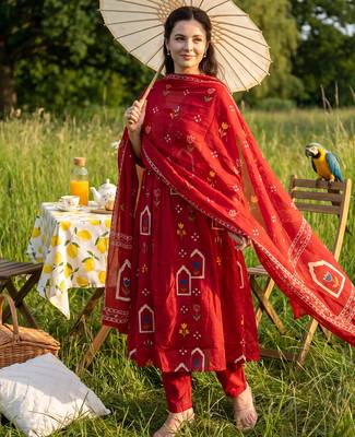 Maroon printed pure cotton kurta trouser dupatta set 4
