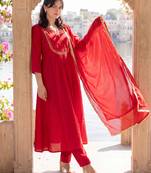 Red embroidered silk blend kurta trouser dupatta set