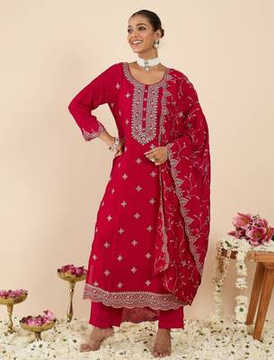 Pink embroidered silk blend kurta trouser dupatta set 1