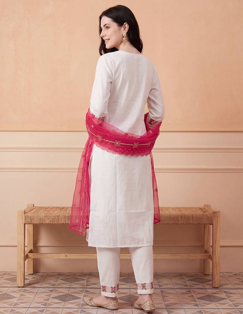 White embroidered silk blend kurta trouser dupatta set