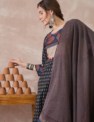 Black printed pure cotton kurta trouser dupatta set 2