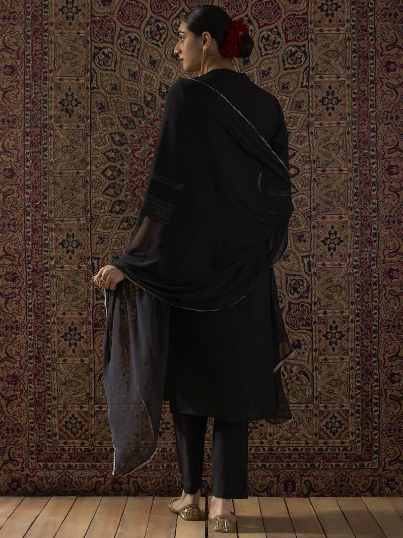 Black embroidered silk blend kurta trouser dupatta set