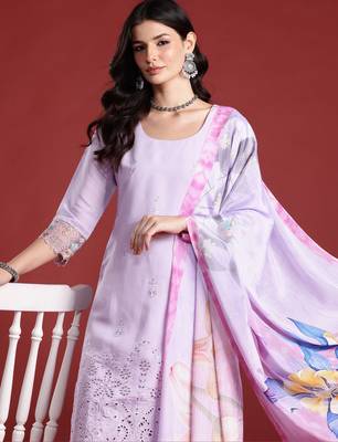 Lavender embroidered silk blend kurta trouser dupatta set 1