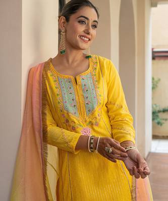 Yellow a line embroidered kurta with pant and ombre dupatta 3