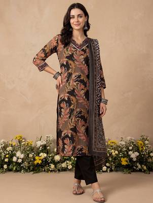Black embroidered pure cotton kurta trouser dupatta set 4
