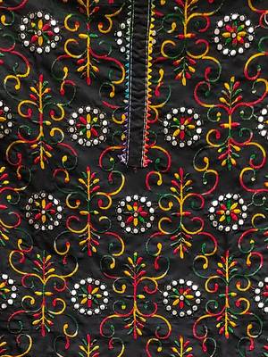 floral embroidered unstitched dress material 4