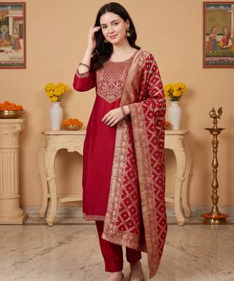 Maroon embroidered silk blend kurta trouser dupatta set 4
