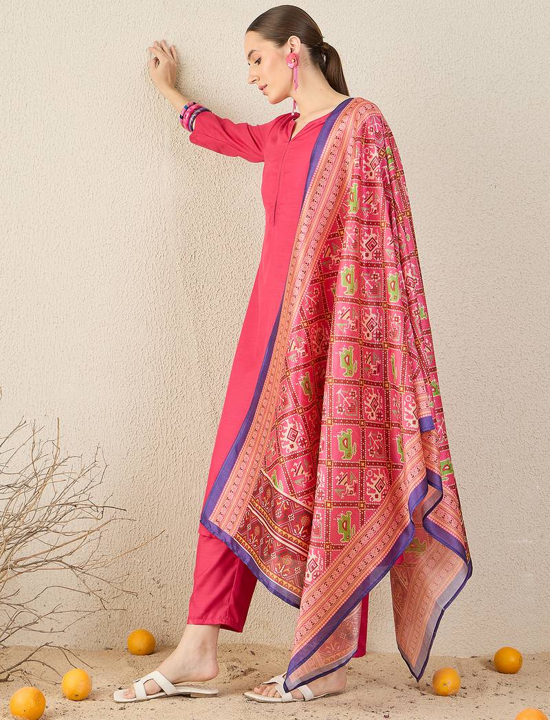 Pink solid cotton blend kurta trouser dupatta set