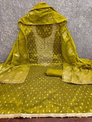 Women Embroidered Butti With Gotta Patti Work Unstitched Dress Material 3