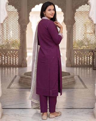 Burgundy self design pure cotton kurta trouser dupatta set 2