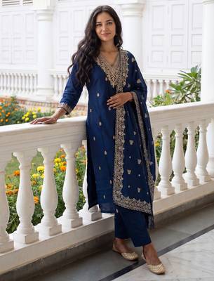 Blue embroidered silk blend kurta trouser dupatta set 1