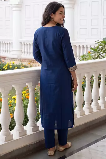 Blue embroidered silk blend kurta trouser dupatta set