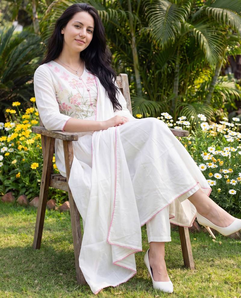 Off white embroidered pure cotton kurta trouser dupatta set