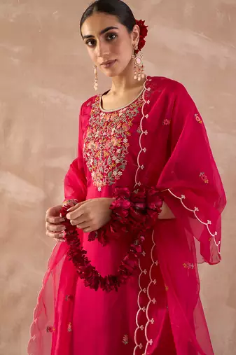 Pink embroidered silk blend kurta trouser dupatta set