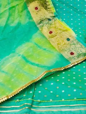 Green & Gold-Toned Unstitched Dress Material 3