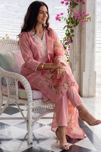 Pink embroidered linen kurta trouser dupatta set