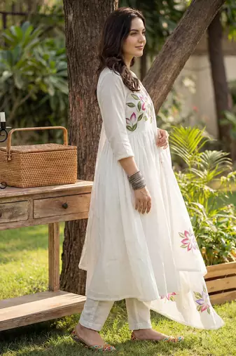 Off white printed pure cotton kurta trouser dupatta set