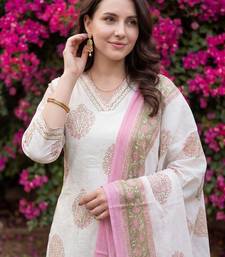 Off white printed pure cotton kurta trouser dupatta set