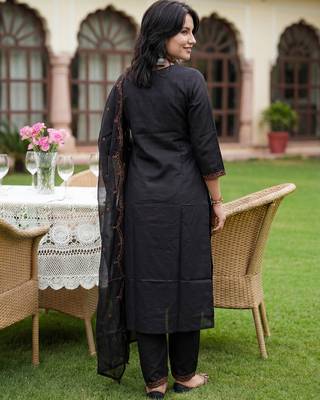 Black embroidered cotton blend kurta trouser dupatta set 2
