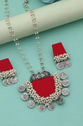 Vibrant passion red color handcraft necklace set specially tailored for festive celebrations