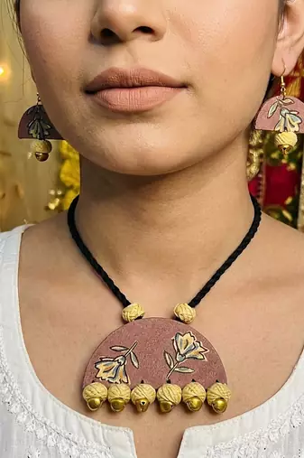 Artisanal unique multi color fabric handcraft necklace set designed for creative outfits
