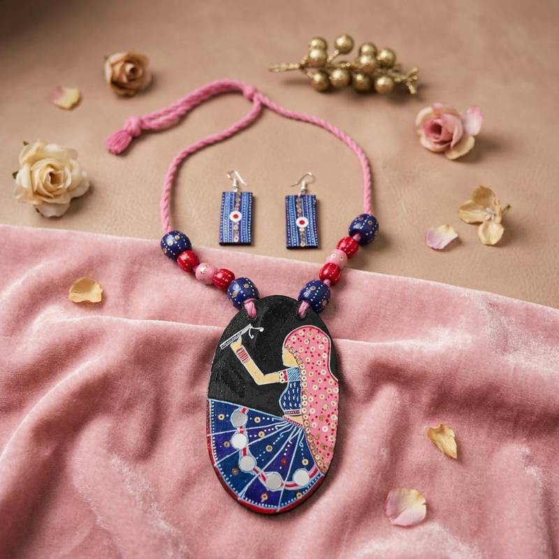 Ornate carved multi color wooden handcraft necklace set ideal for festive events