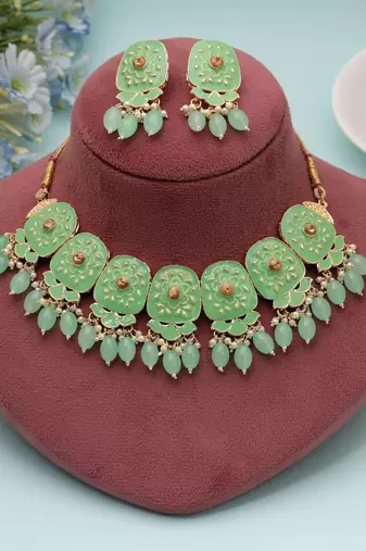 Refreshing pastel light green color meenakari necklace set suitable for spring gatherings
