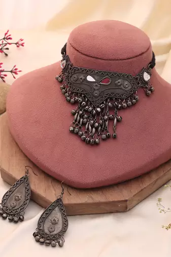 Exquisite polish silver color oxidised necklace set designed for elegant evening wear