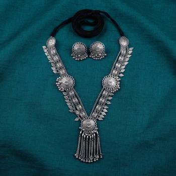 Sophisticated drop silver color oxidised necklace set tailored for women jewelry 2