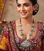 Dazzling mirror work silver color oxidised necklace set designed for sangeet ceremonies